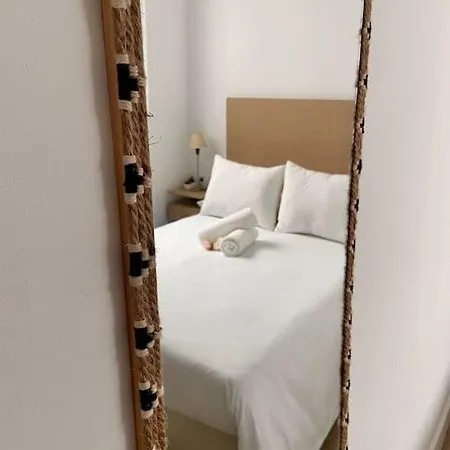 Apartment Vivienda Entre Patios E Iglesias De