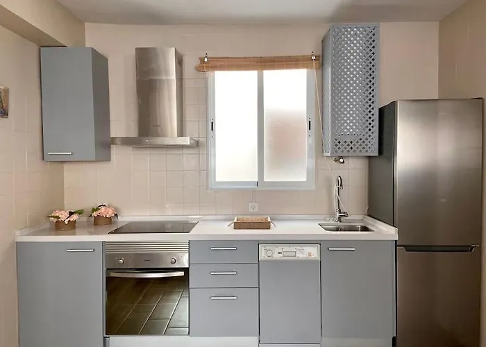 Vivienda Entre Patios E Iglesias De Córdoba