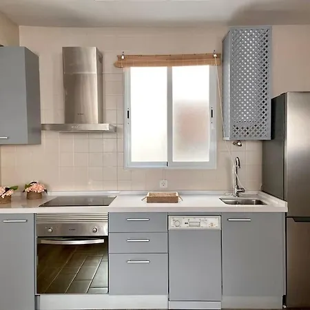 Vivienda Entre Patios E Iglesias De Córdoba